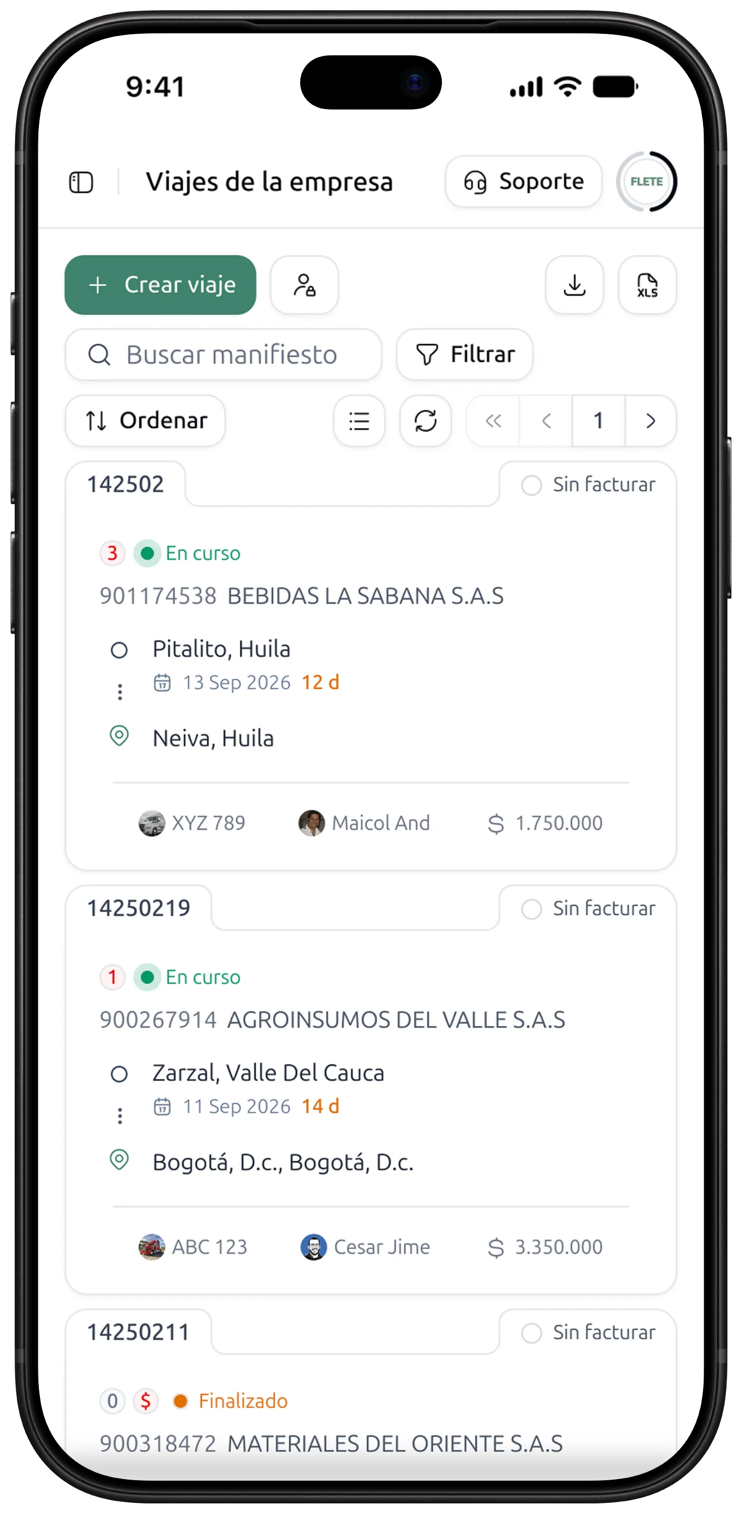 Flete en un celular, con los mismos viajes de la empresa en tarjetas: manifiesto, estado, cliente, ruta, fecha, placa, conductor y valor